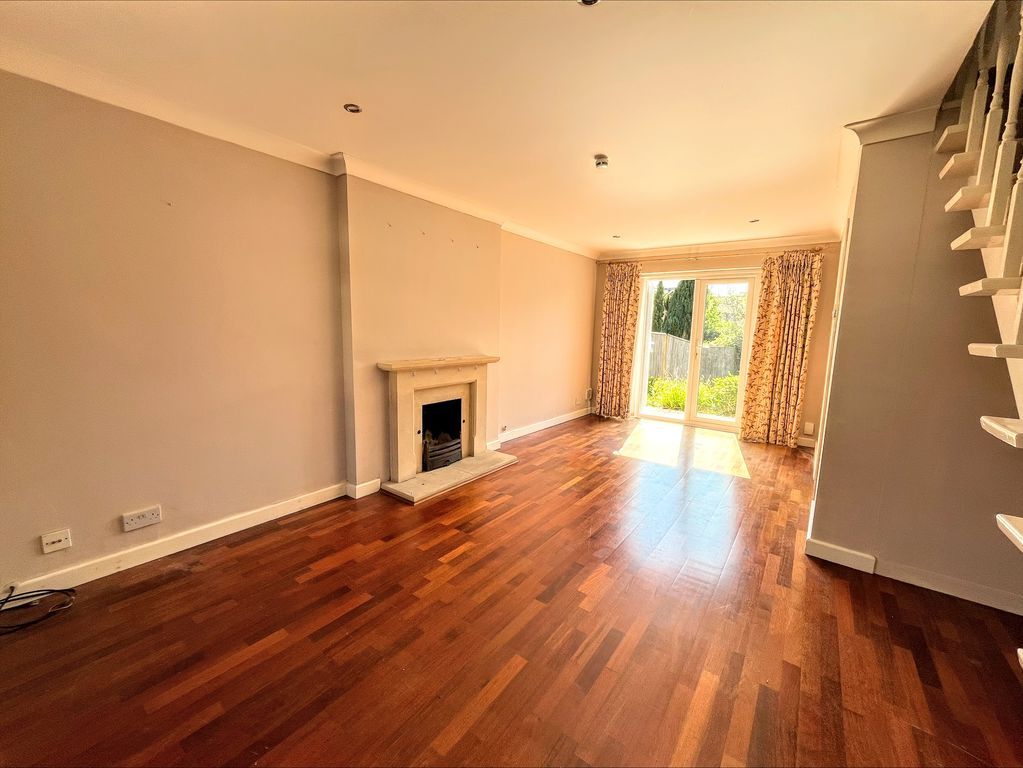 Property photo 2 of 11 Photo 7