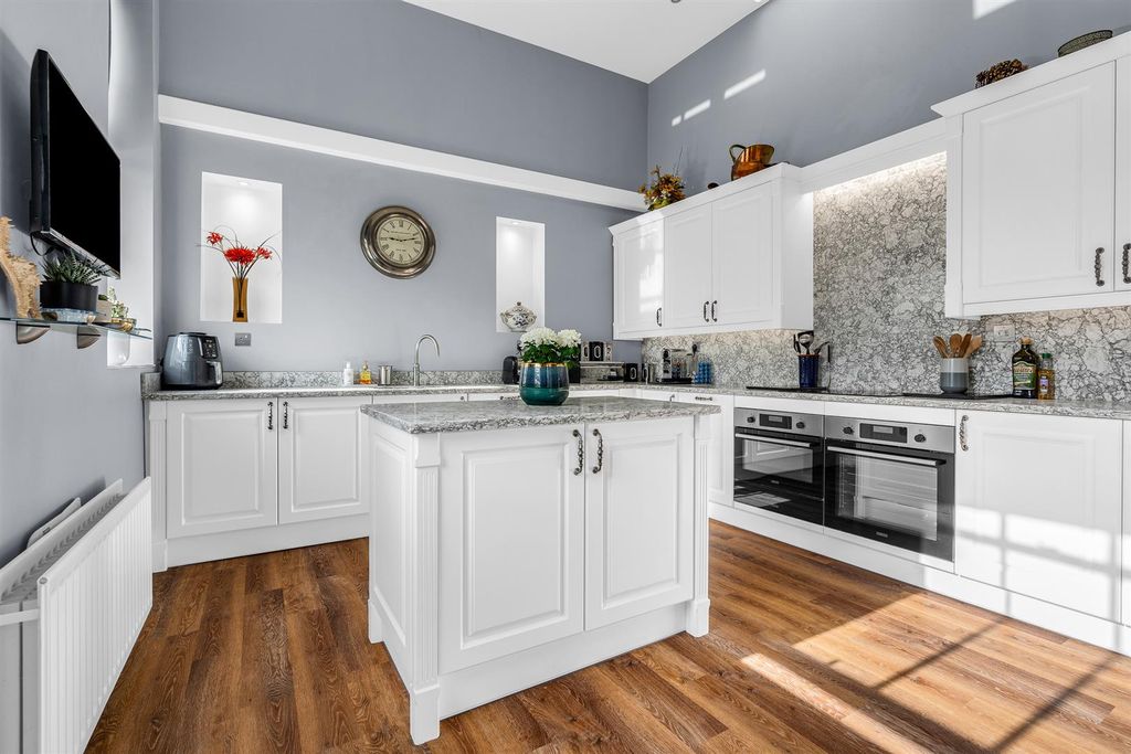 Property photo 3 of 45 Internal-2.Jpg
