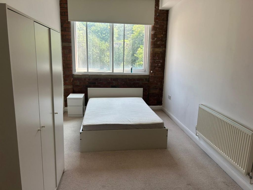 Property photo 2 of 4