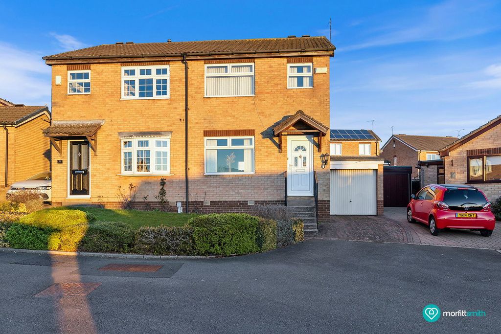 Property photo 1 of 30