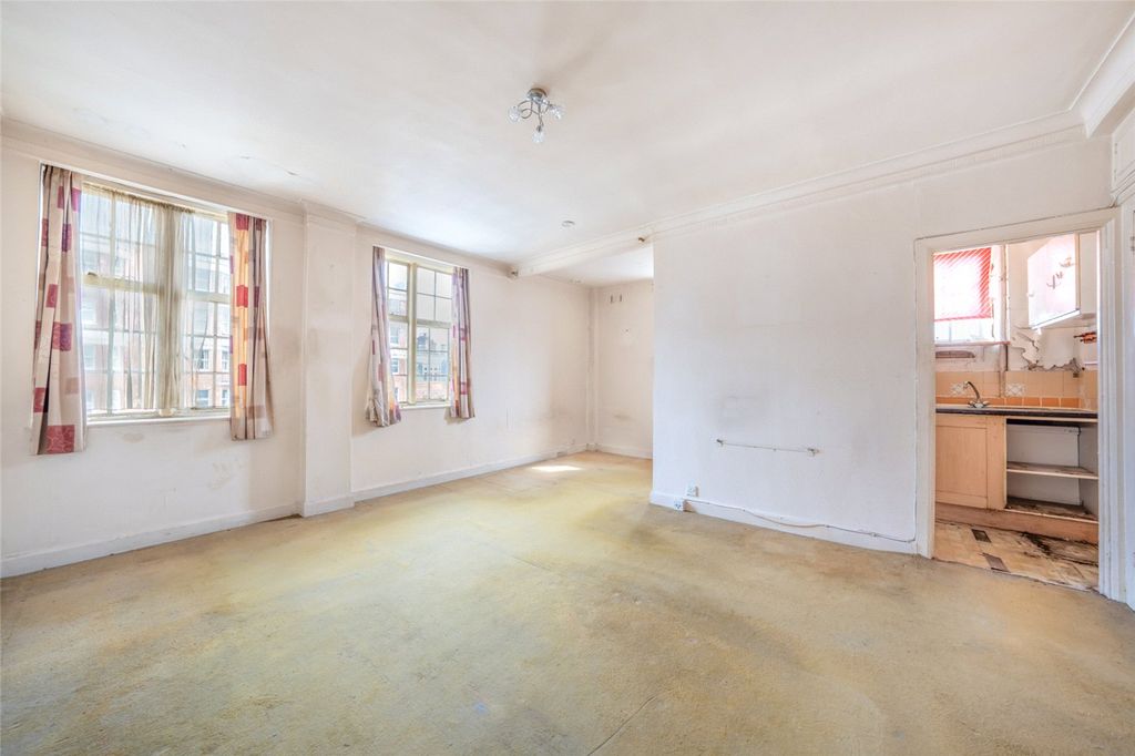 Property photo 2 of 10 Picture No. 03