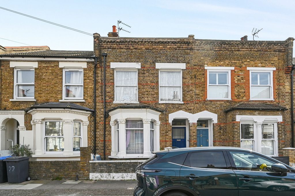 Property photo 1 of 10