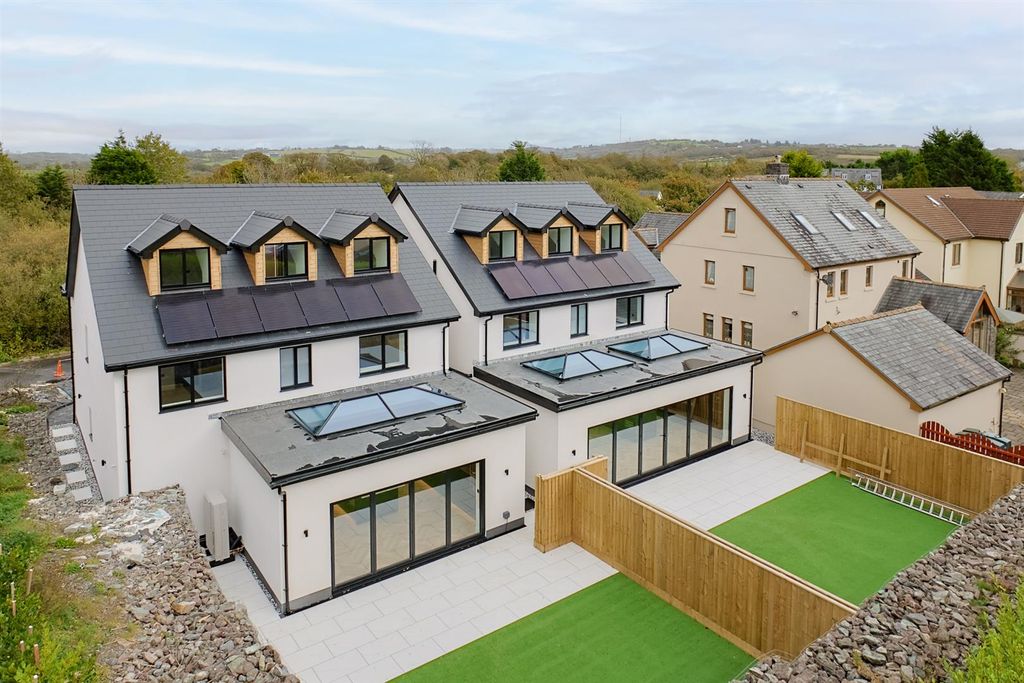 Property photo 2 of 32 Ty Uchel - Web (38 Of 38).Jpg