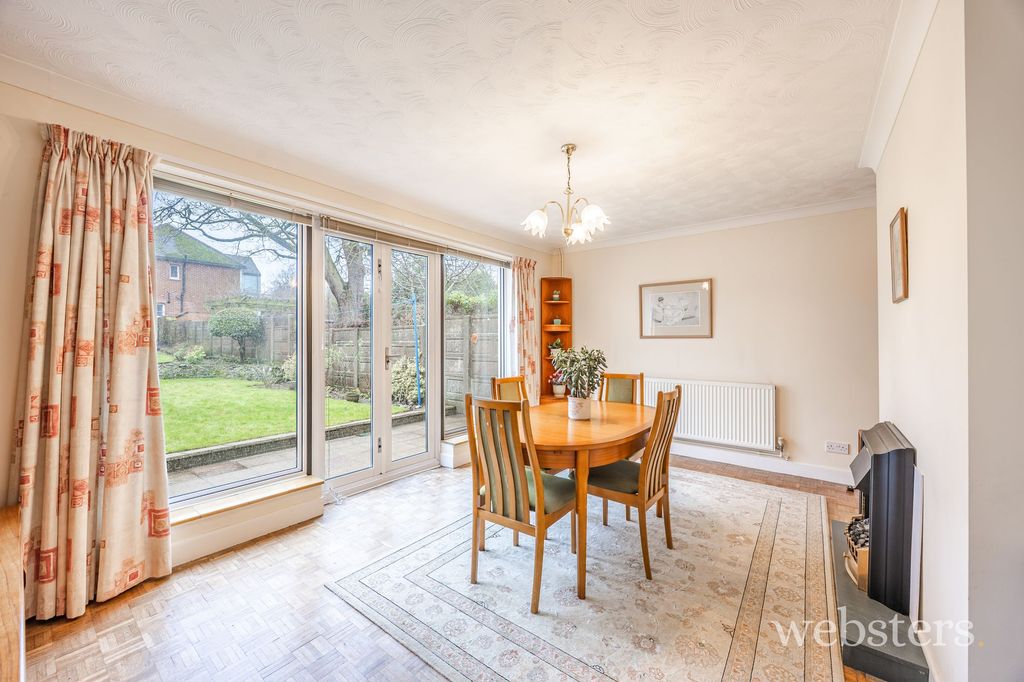 Property photo 3 of 22