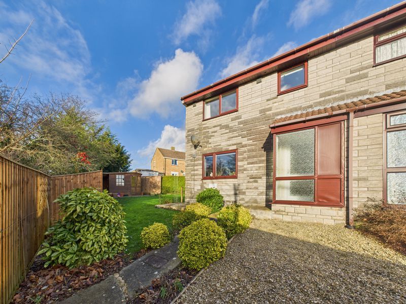 Property photo 1 of 25 Photo 24