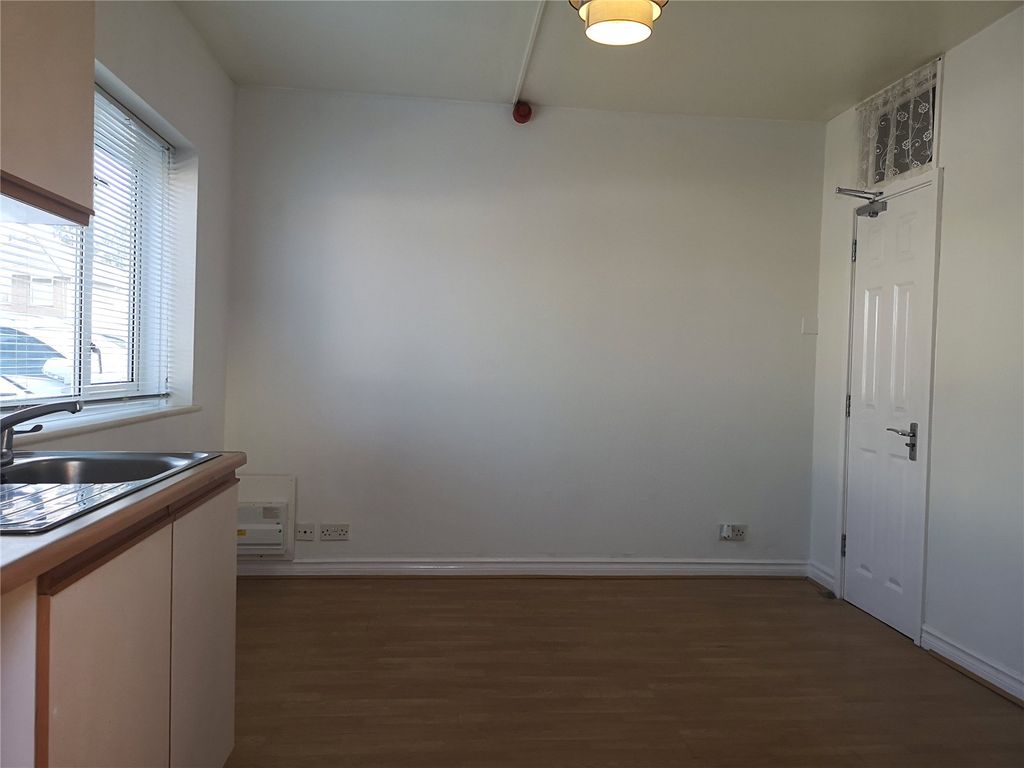 Property photo 2 of 2 Picture No. 02