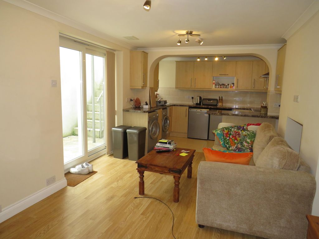 Property photo 2 of 8 Living Room