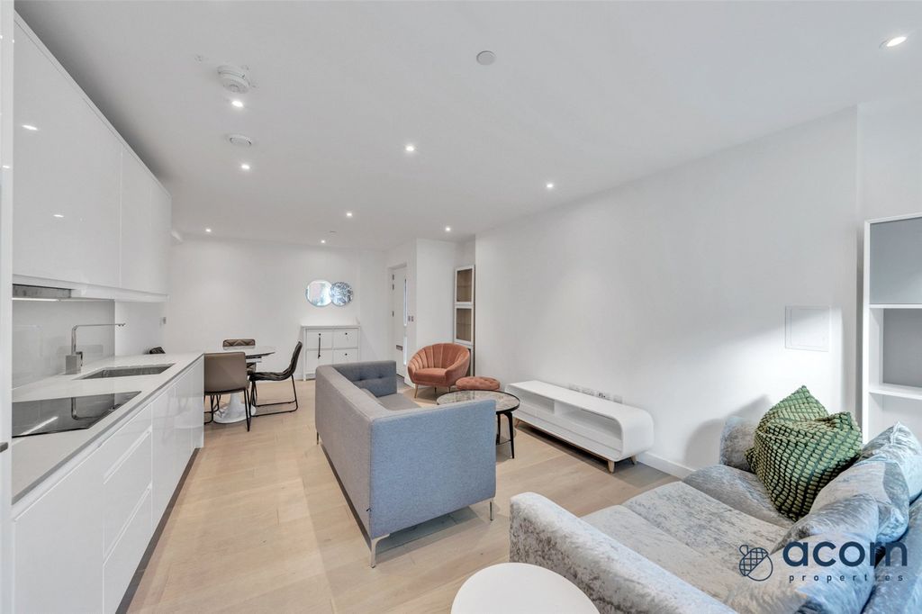 Property photo 3 of 20 Picture No. 17