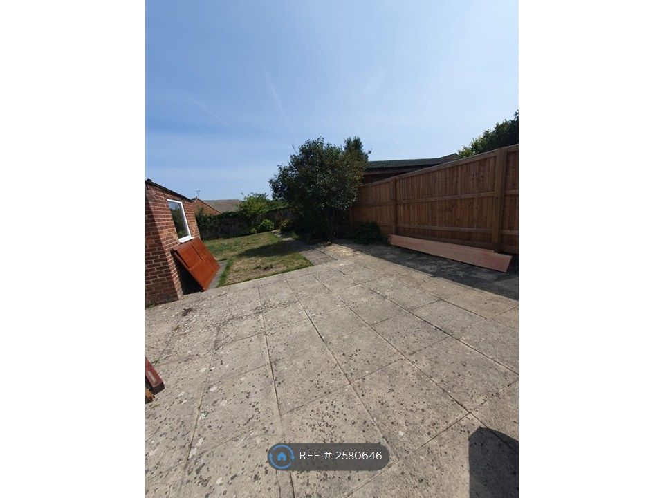 Property photo 2 of 9