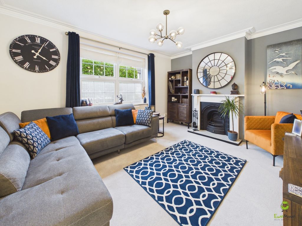 Property photo 3 of 19 Presented By Clinton At Ewemove Bexleyheath And Da