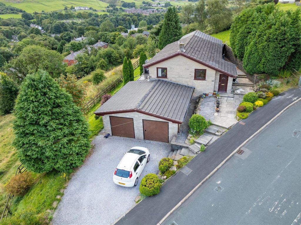 Property photo 2 of 34 Dji_0005-Edit.Jpg