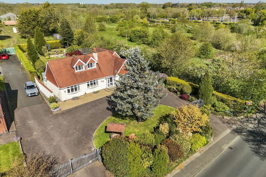 Property photo 1 of 32 Dji_20260425103048_0200_d-Dji_00100.Jpg
