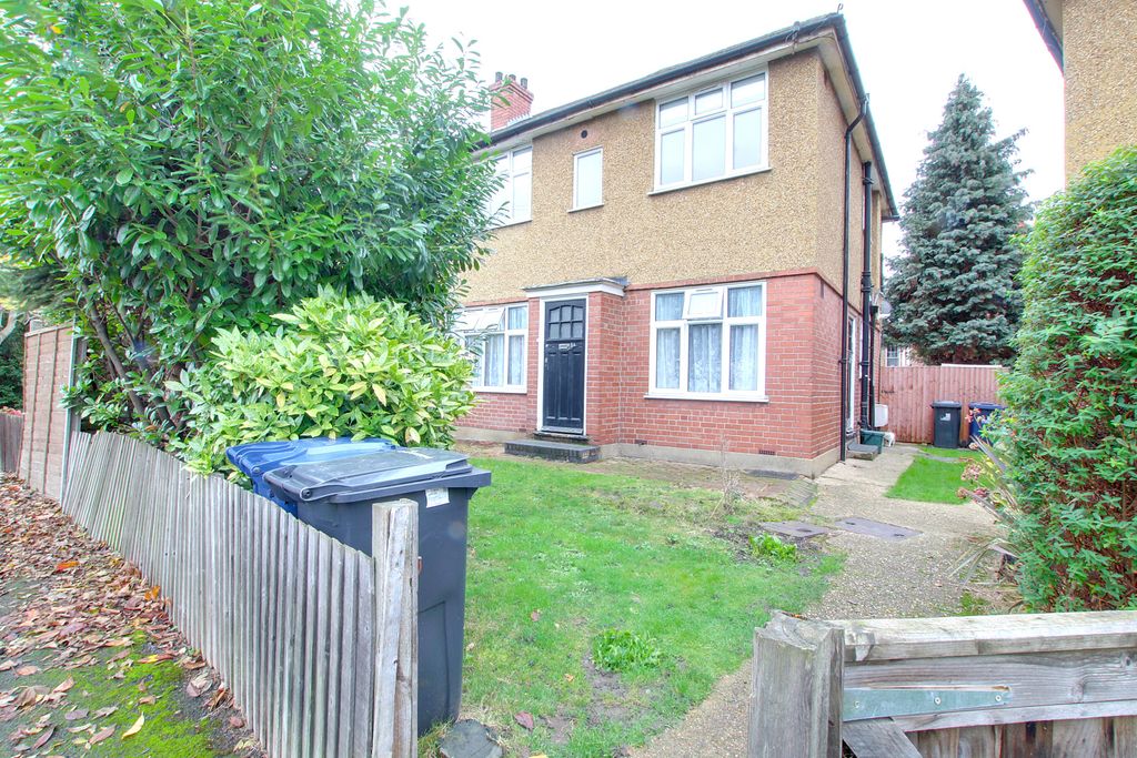 Property photo 2 of 9 2.Jpg