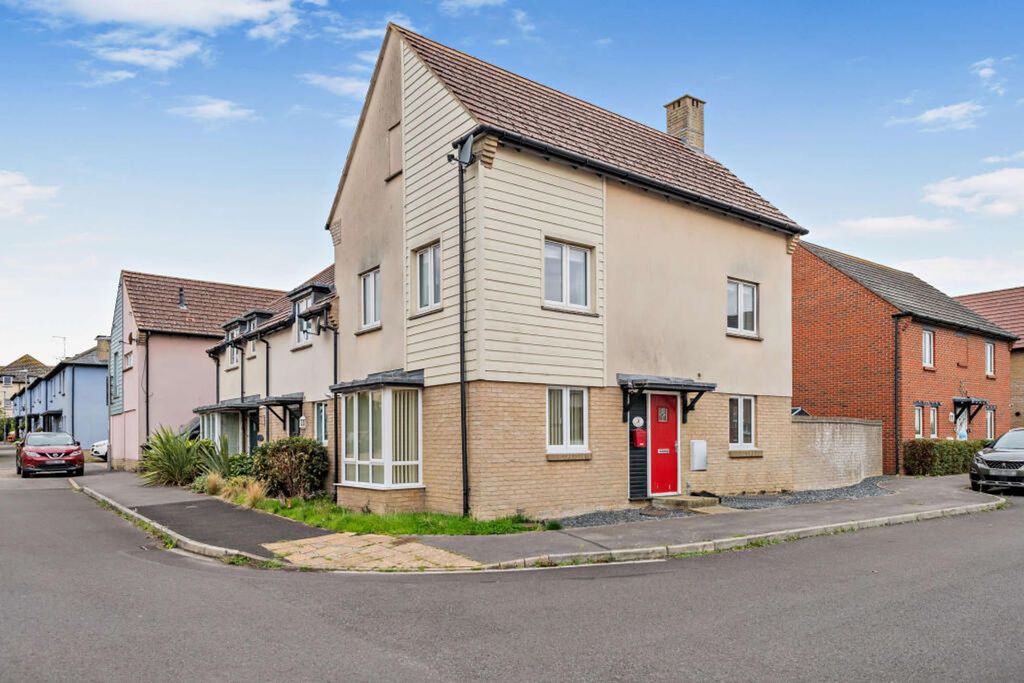Property photo 1 of 16