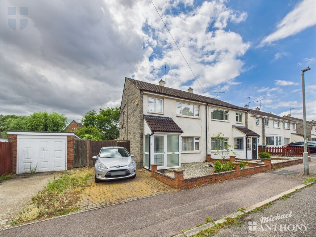 Property photo 1 of 13 Cam03852G0-Pr0373-Still023