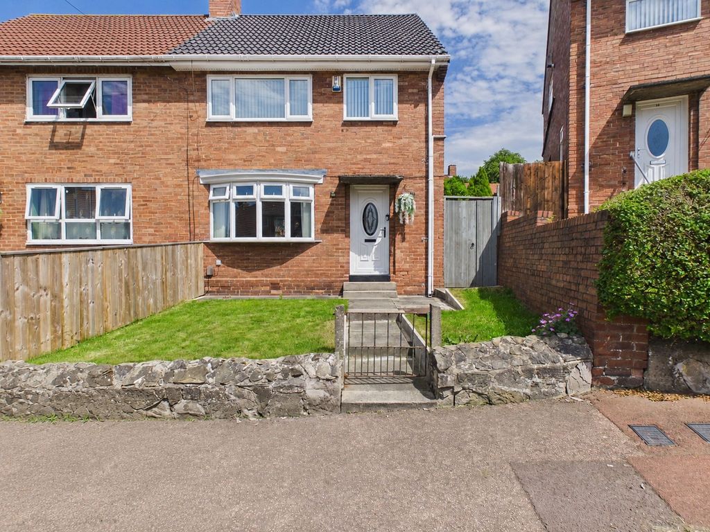 Property photo 1 of 11 External