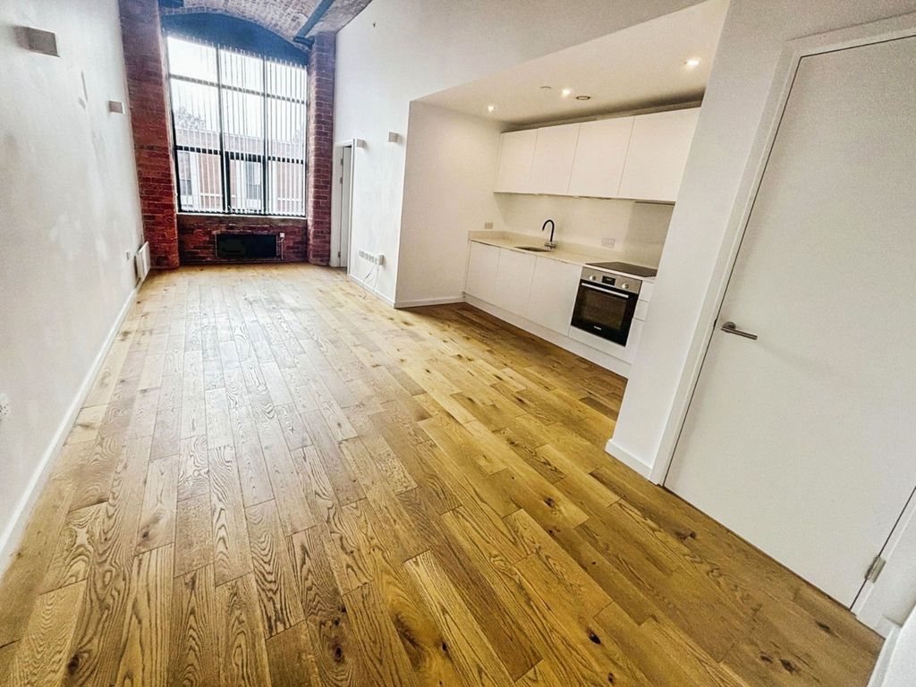 Property photo 2 of 10 Picture No. 63