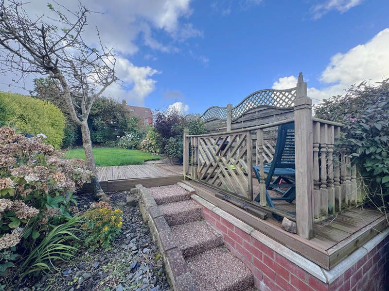 Property photo 2 of 31 Rear Garden