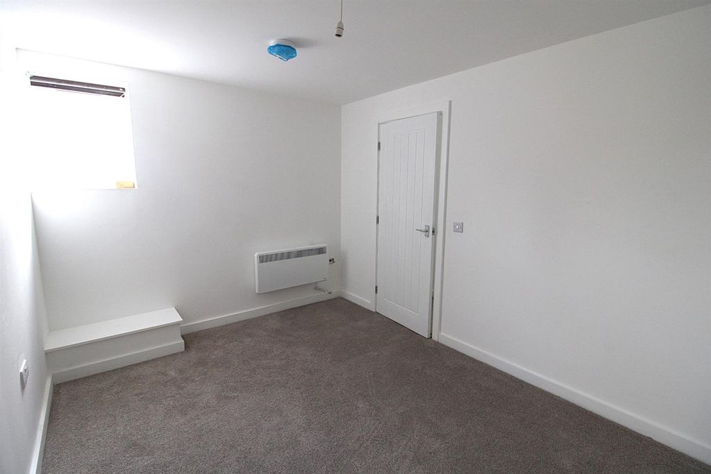 Property photo 3 of 12 Img_1705.Jpg