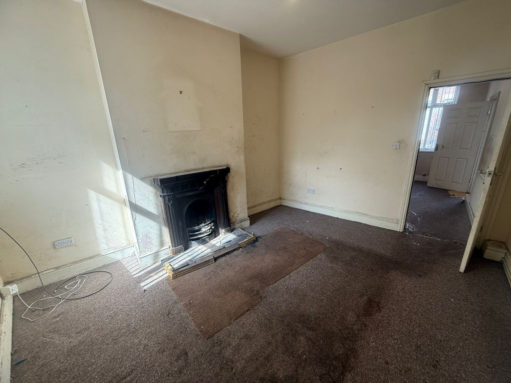 Property photo 3 of 13