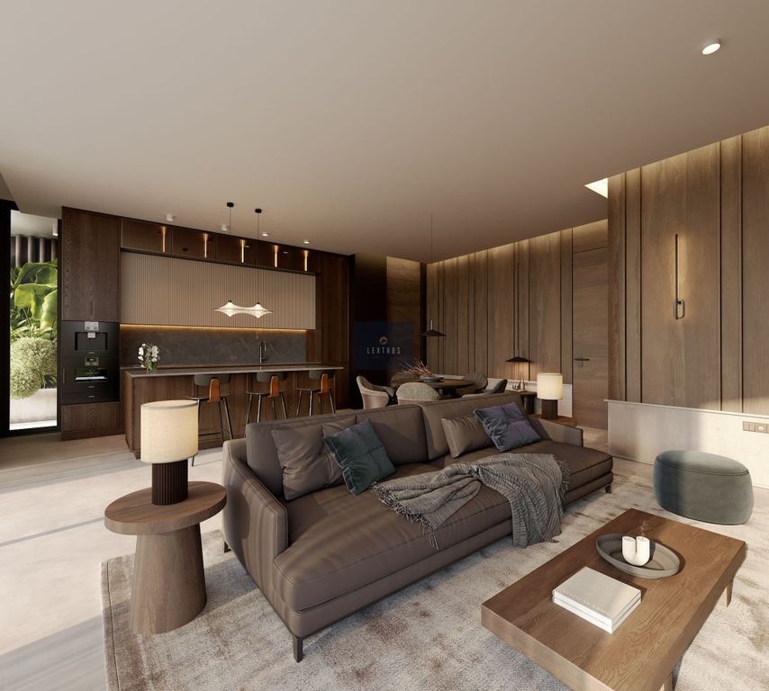 Property photo 1 of 2