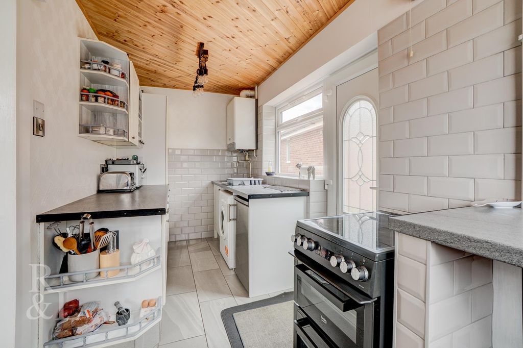 Property photo 3 of 17 B (21).Jpg