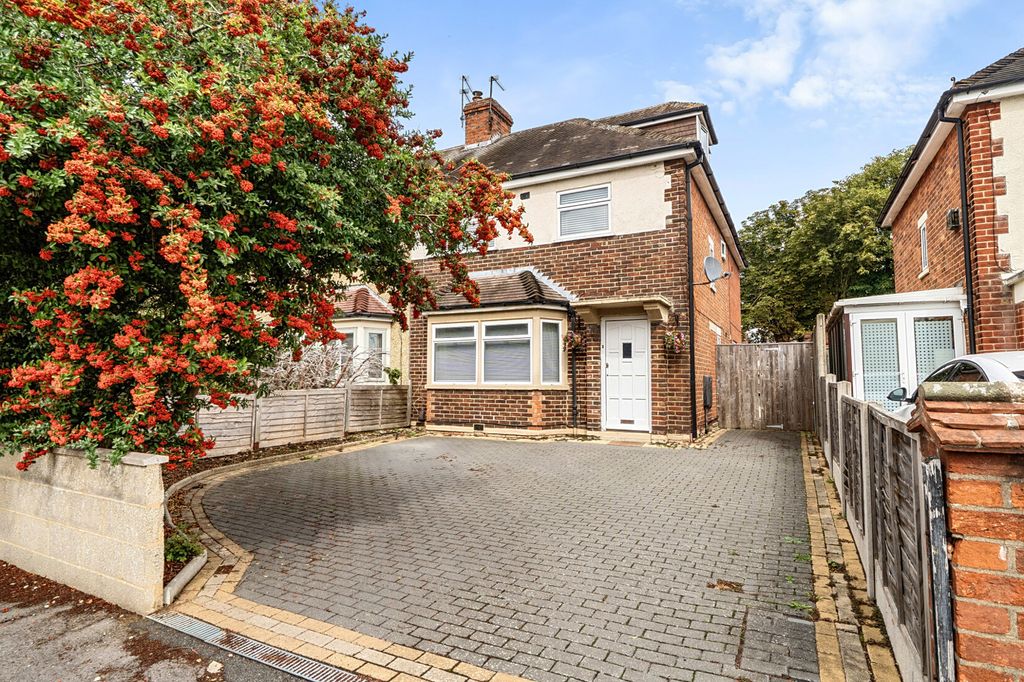 Property photo 1 of 17 External