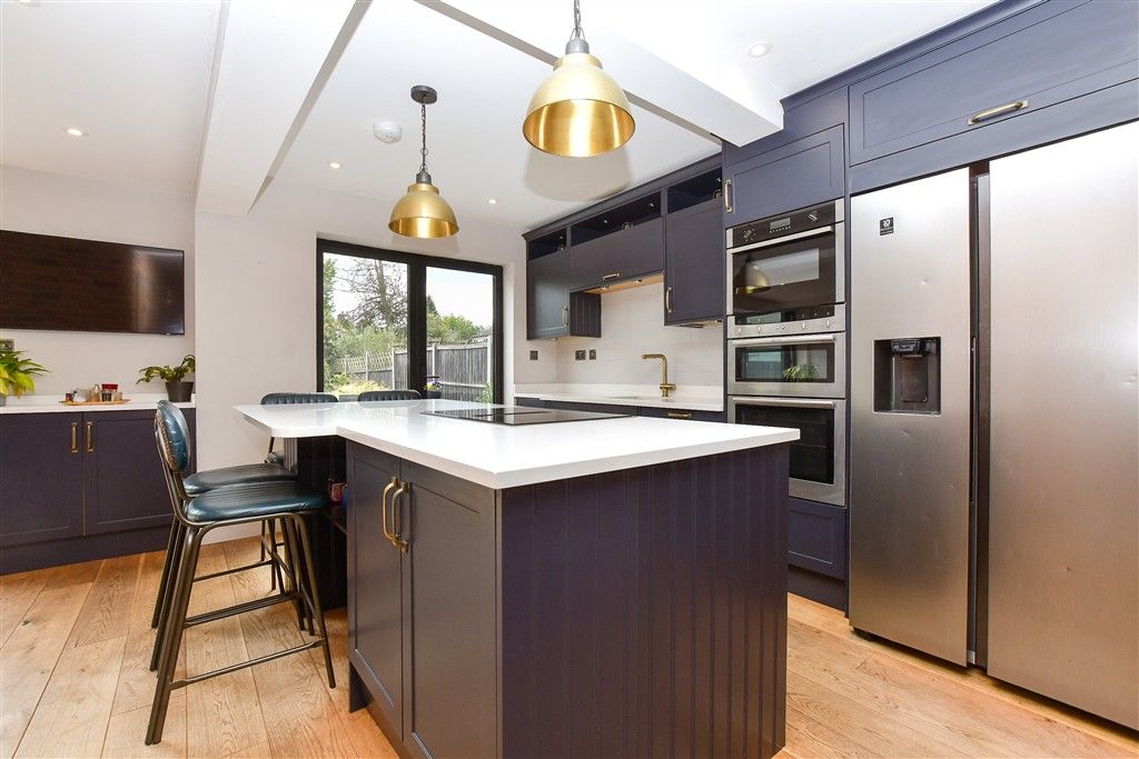 Property photo 3 of 17 Kitchen/Diner