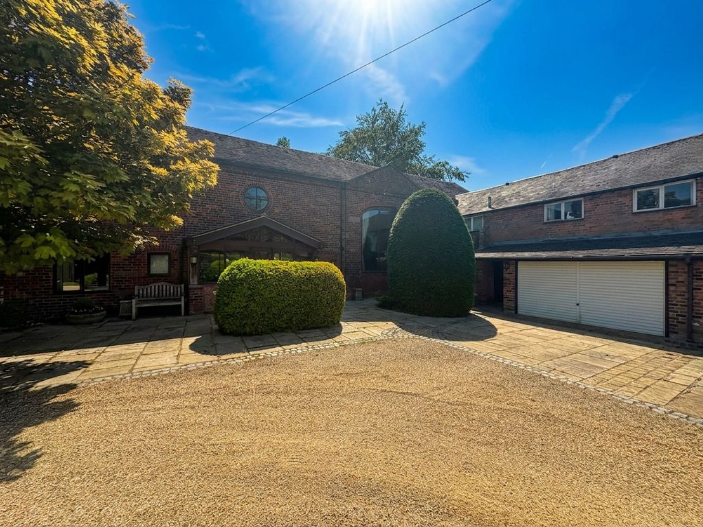 Property photo 1 of 25