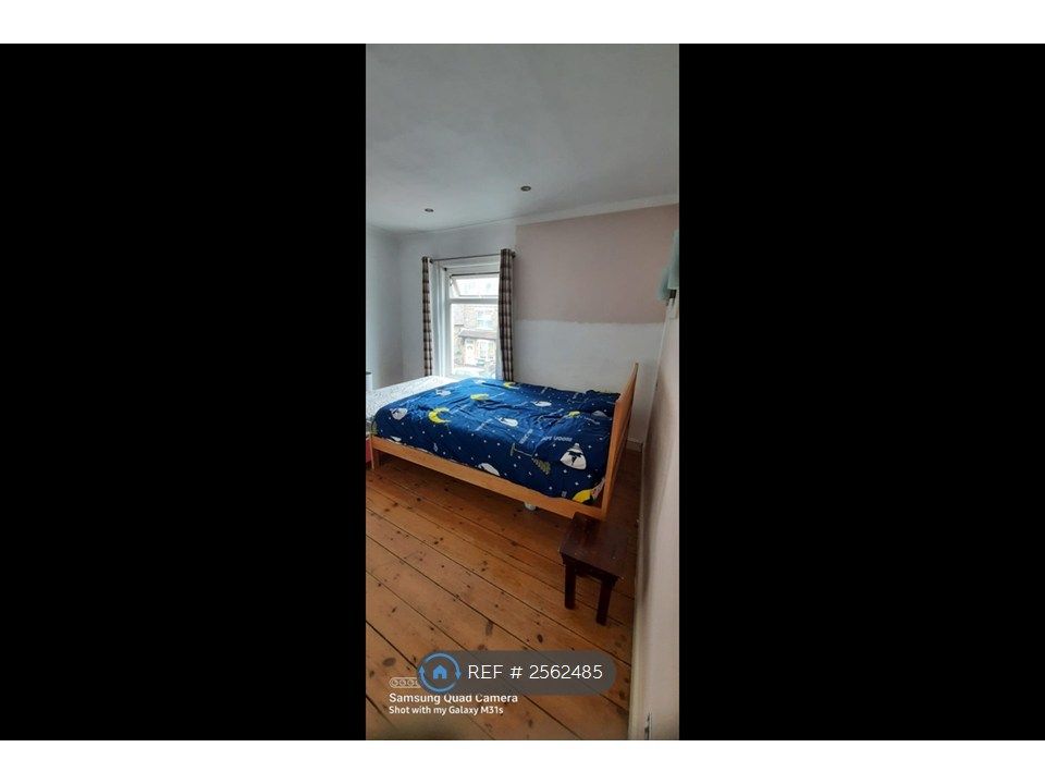 Property photo 3 of 10 2nd Bed Room