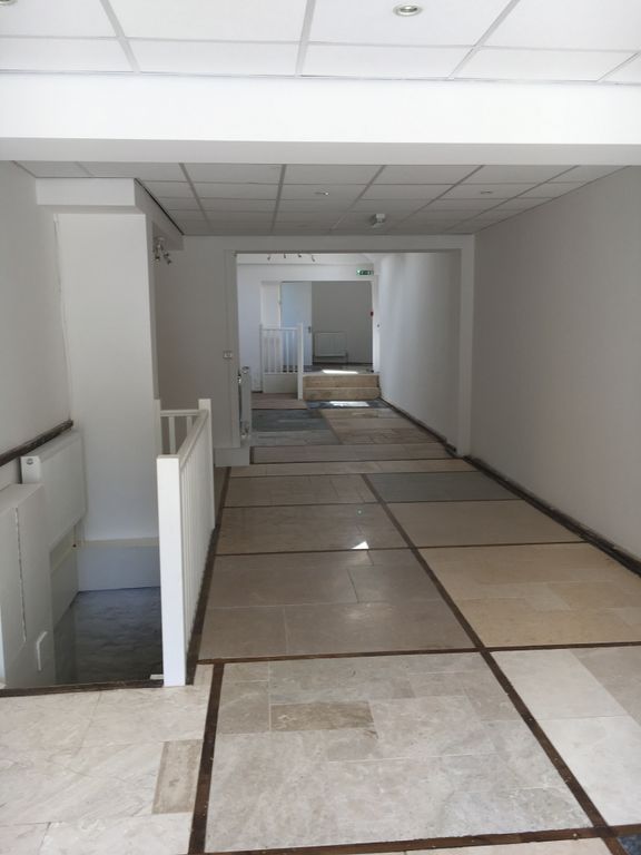 Property photo 3 of 5