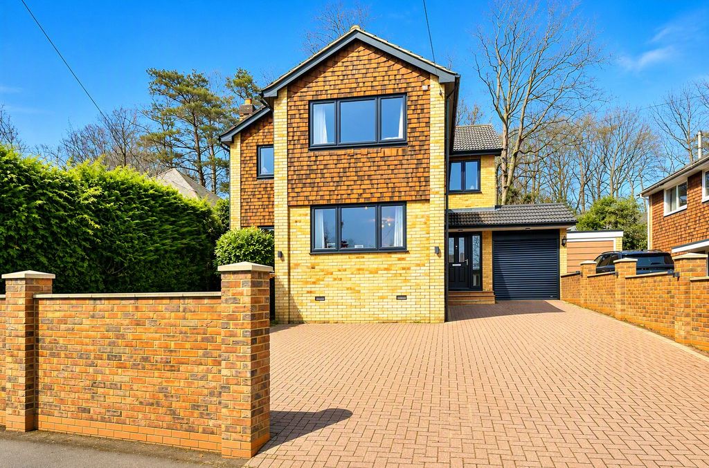 Property photo 1 of 27 Picture No. 41