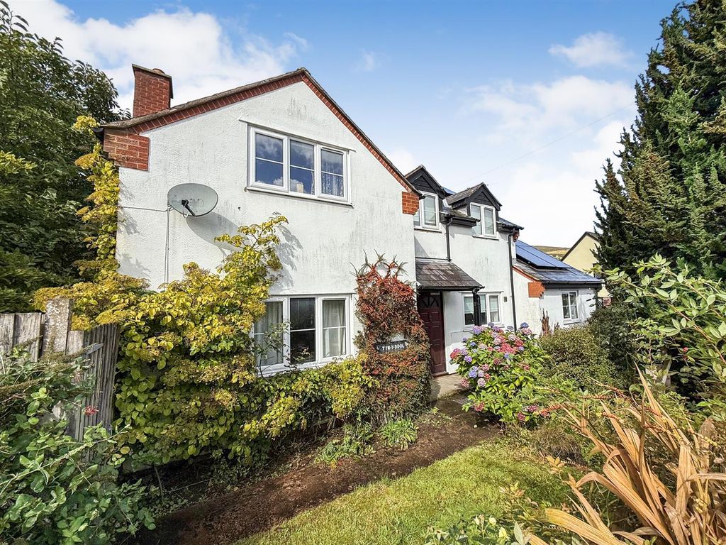 Property photo 1 of 22 Accommodation Comprises;