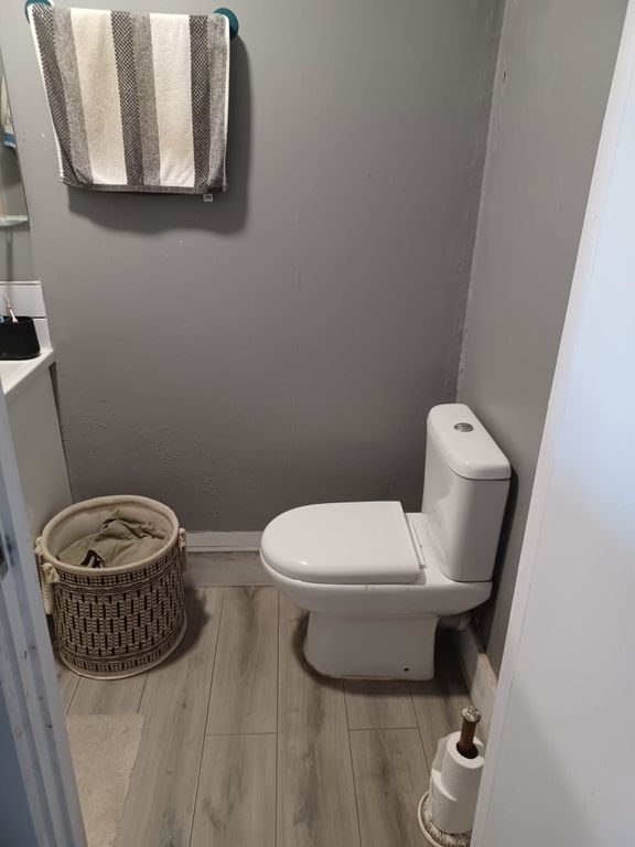 Property photo 2 of 5