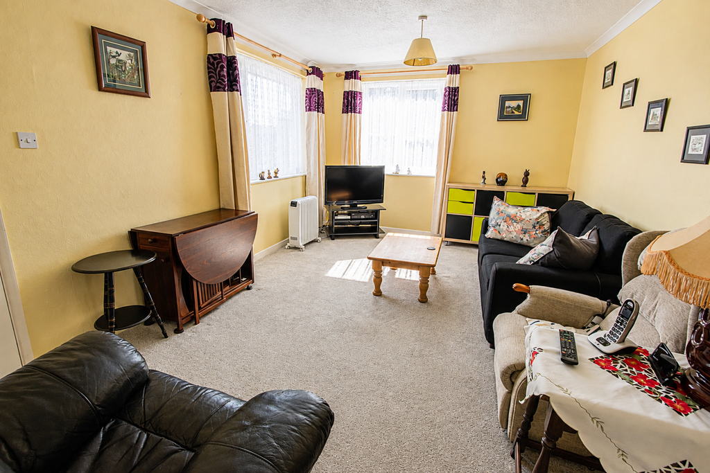 Property photo 3 of 13