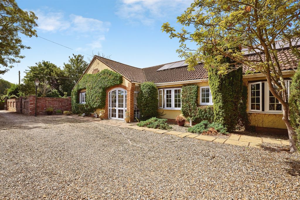Property photo 1 of 20