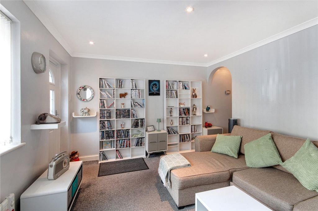 Property photo 1 of 13 Picture No. 07
