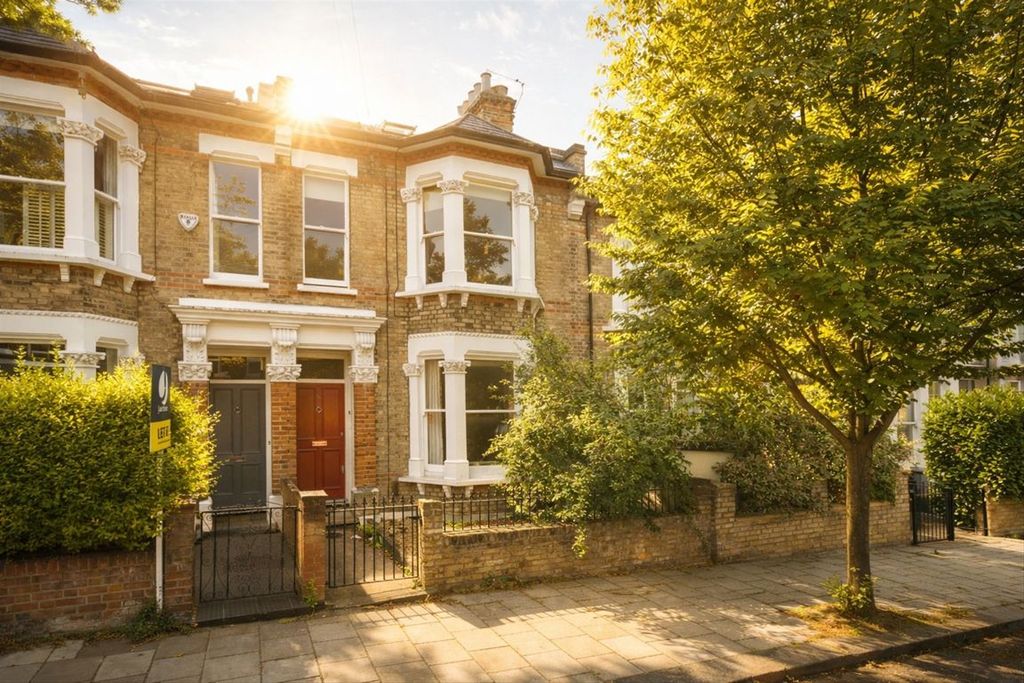 Property photo 1 of 7