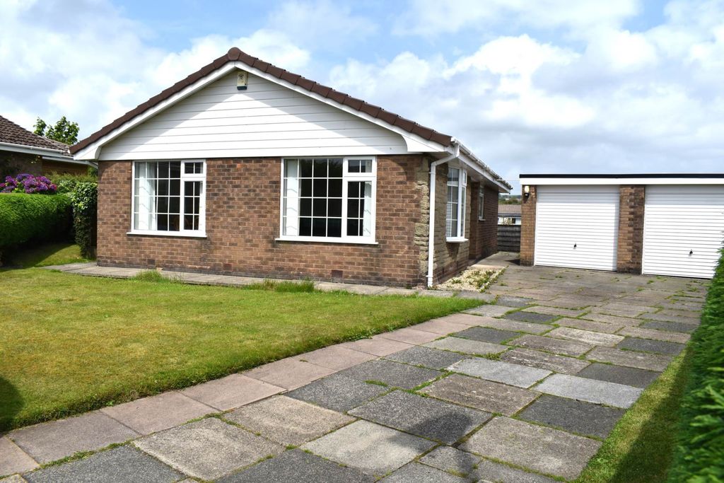 Property photo 1 of 27