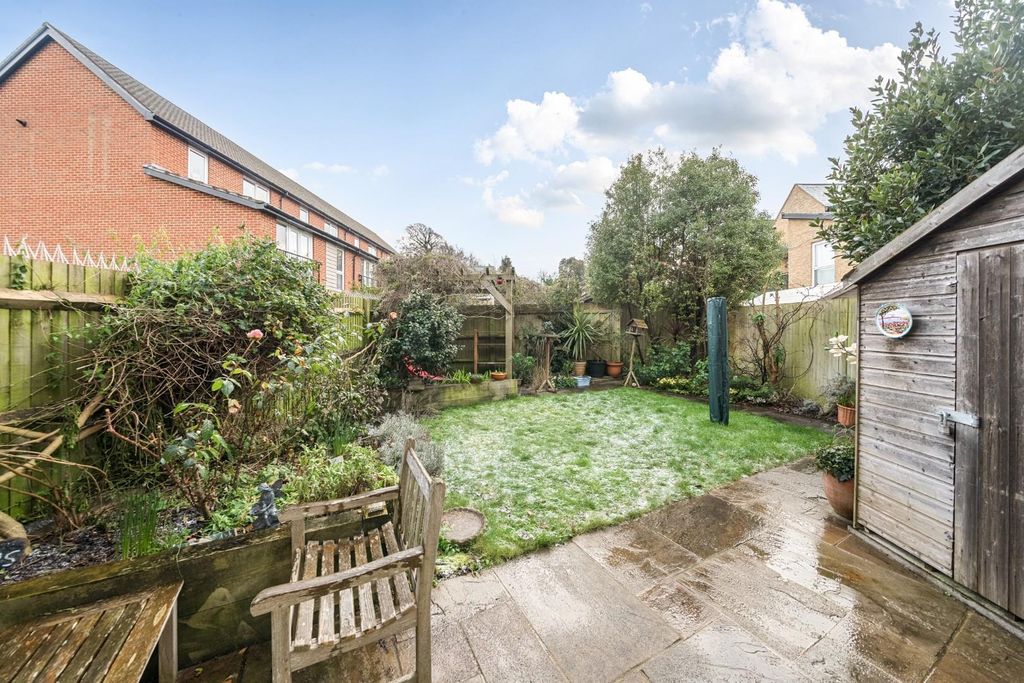 Property photo 1 of 17 1-695E372Ad947B-1389003-18-695d016c4E1E6-1.Jpg