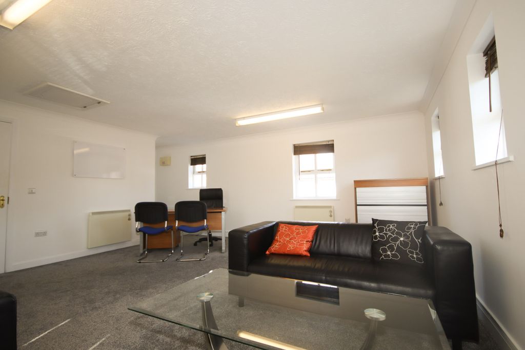 Property photo 1 of 7 Office Space Available