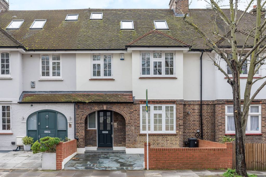 Property photo 1 of 13