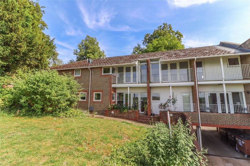 Property photo 1 of 15 Picture No. 17