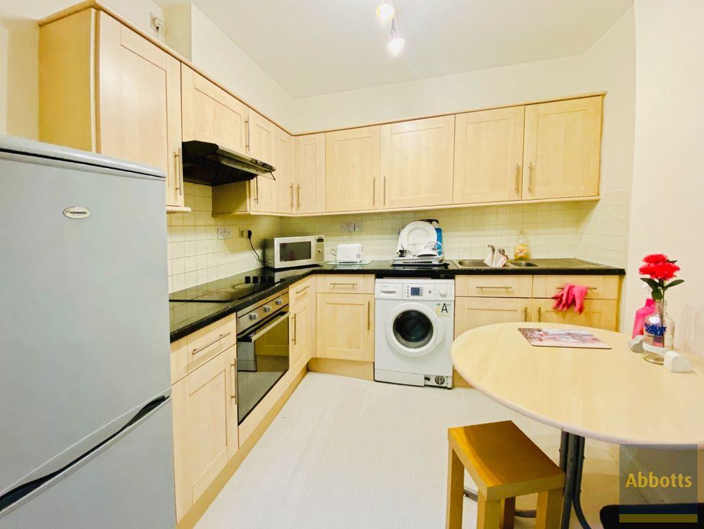 Property photo 2 of 5