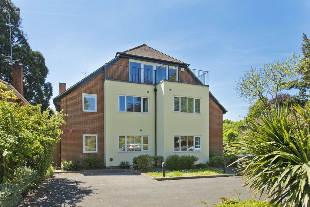 Property photo 2 of 9 Picture No. 08