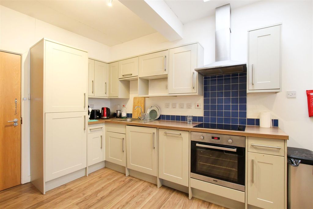 Property photo 3 of 6 Img_6517.Jpg