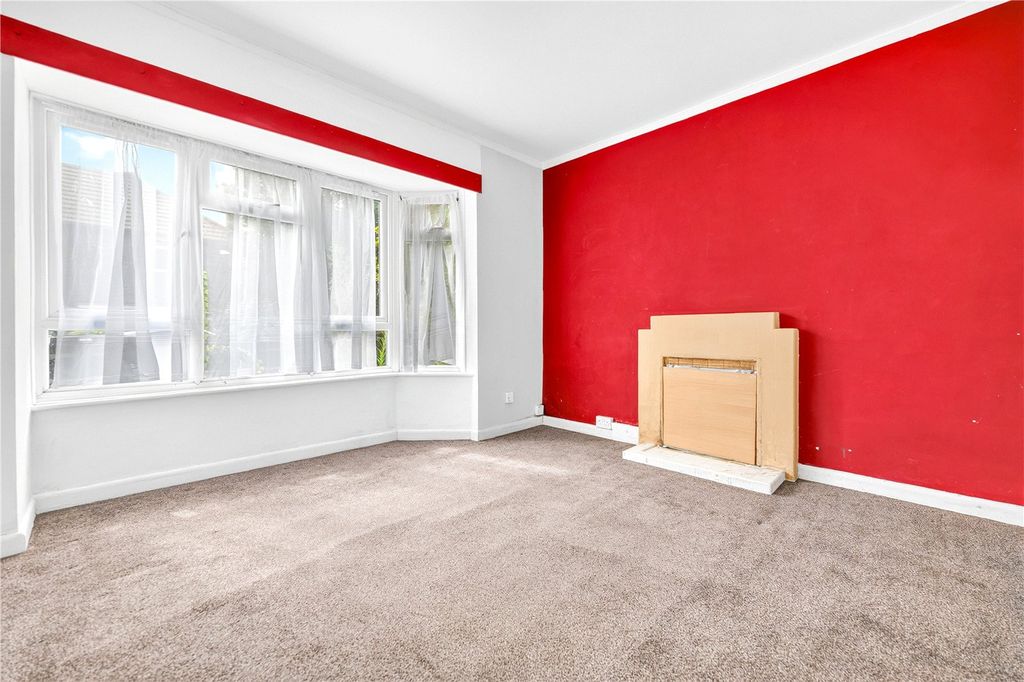 Property photo 3 of 11 Picture No. 04