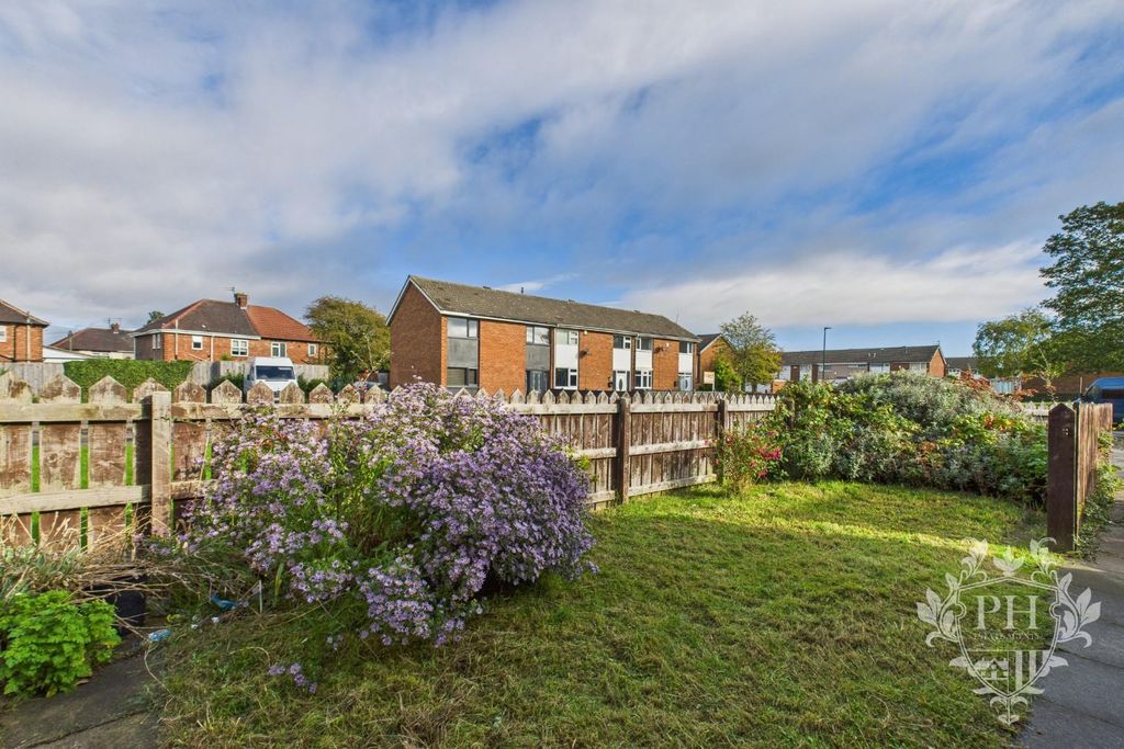 Property photo 2 of 11 Cam02002G0-Pr0204-Still020.Jpg