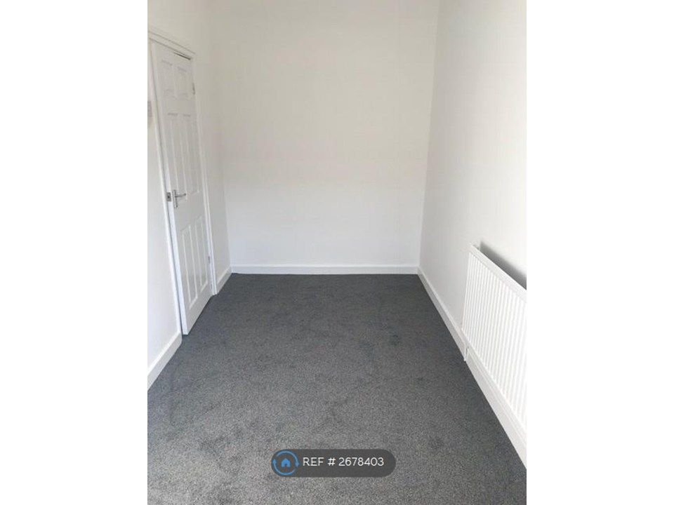 Property photo 3 of 9 2nd Bedroom