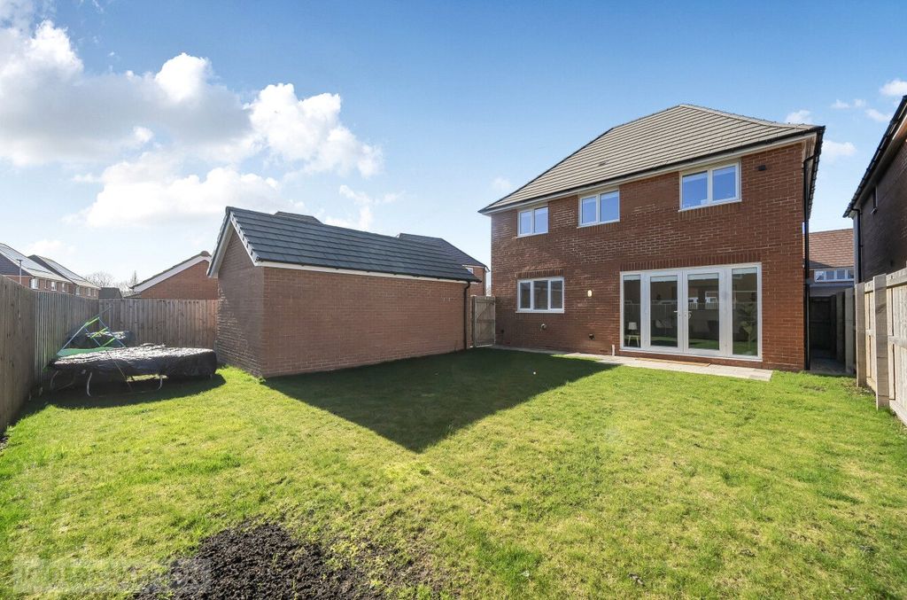 Property photo 2 of 21 Rear External